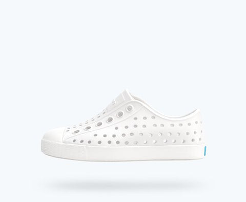 Jefferson Child Shoe – NATIVE shoes - Home & Well