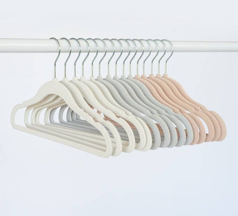 3 Sprouts - Baby Velvet Hangers (2 Packs of 15) - Home & Well