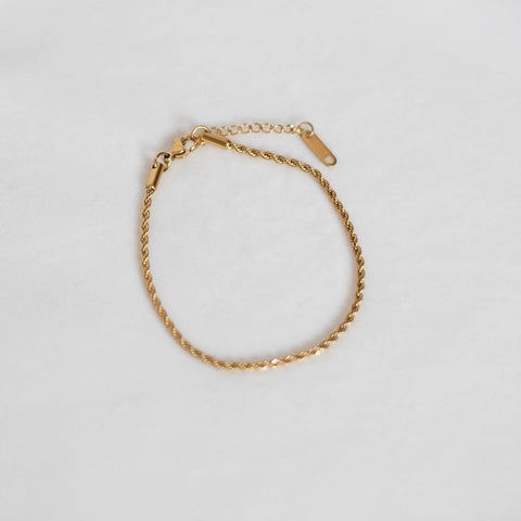 PETITE GOLD - Rope Bracelet - Home & Well