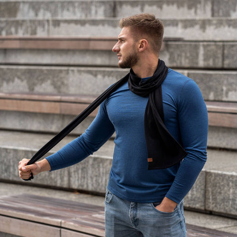 menique - Men's Merino 160 Long Sleeve Crew Denim