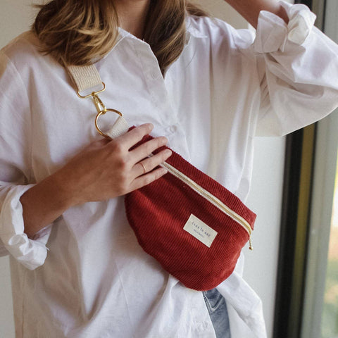 Dans le Sac - Adjustable corduroy belt bag