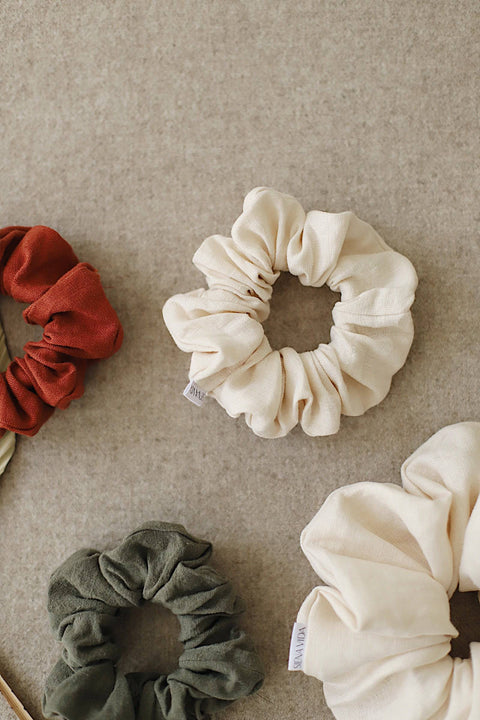 Siena Vida Cream Linen Scrunchie - Classic - Home & Well