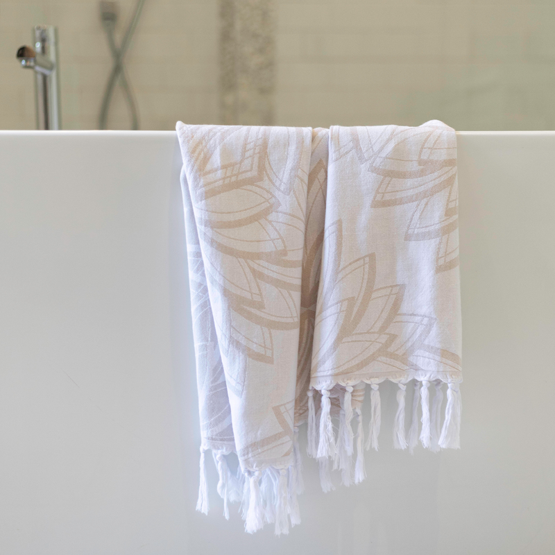 Pomp & Sass Turkish Body Towels - Home & Well 