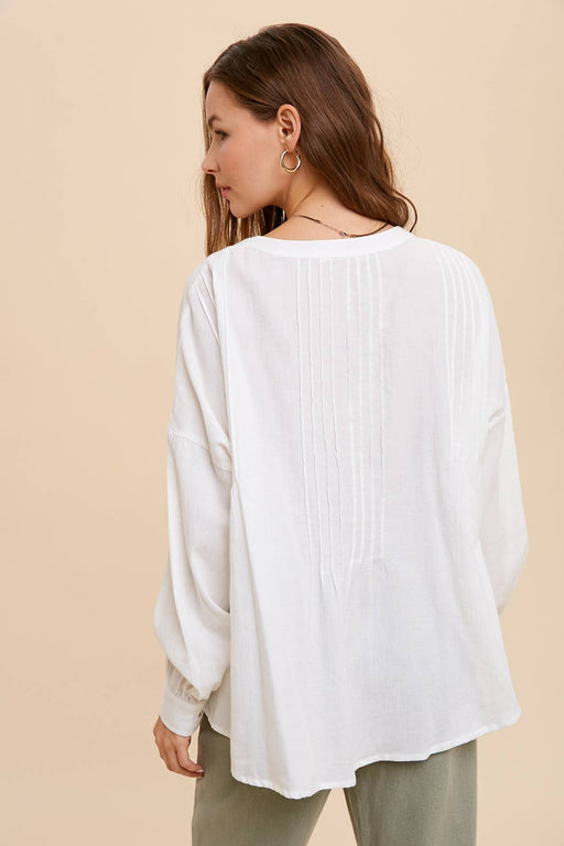 In Loom - 3/4 PLACKET BUTTON DOWN WITH PINTUCK - Home & Well