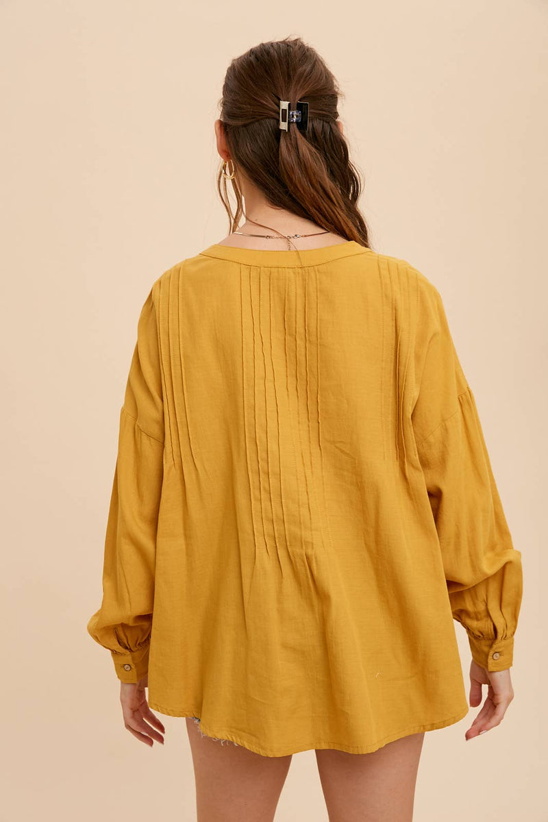In Loom - 3/4 PLACKET BUTTON DOWN WITH PINTUCK - Home & Well