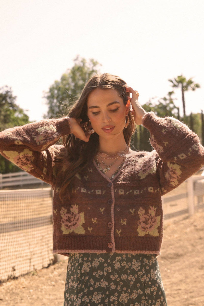 In Loom - FLORAL JACQUARD CARDIGAN - Home & Well