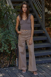 By Together - S1050N | Seamless Sleeveless UV Neck Reversible Tank Top - Home & Well