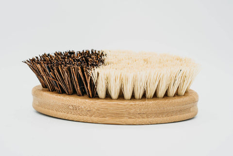 REssentials - Bamboo Scrubbing Brush - Home & Well 