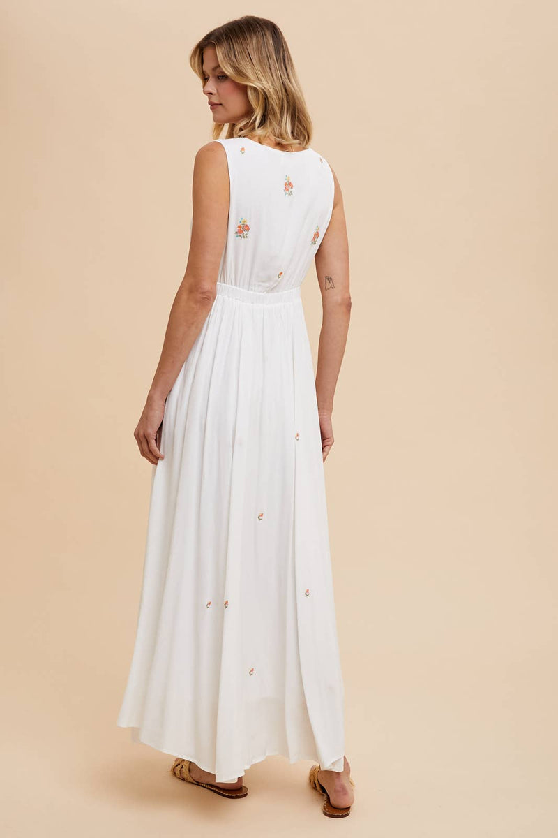 In Loom - VISCOSE ALL OVER EMBROIDERED SLEEVELESS MAXI DRESS - Home & Well