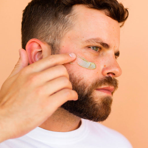 BKIND - Moisturizing Face Scrub - With papaya enzymes & green tea - Home & Well 