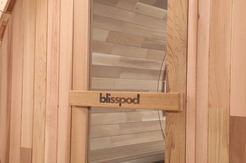 Blisspod | Prague | Canadian Red Cedar Outdoor Steam Barell Sauna, 2-4 / 4-6 persons with Full Glass Back & 2 front Porch seats