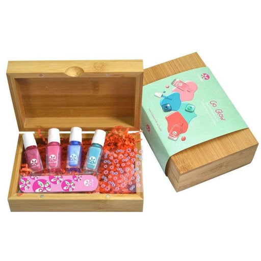 SUNCOAT Go Glow Bamboo Manicure Box - Home & Well