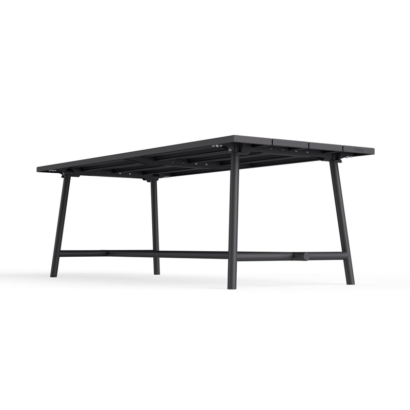 Fred's Table<br> 6 to 8-places