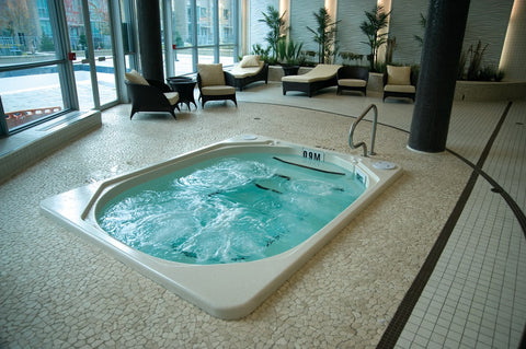 Fluid Float Inset Tub Line