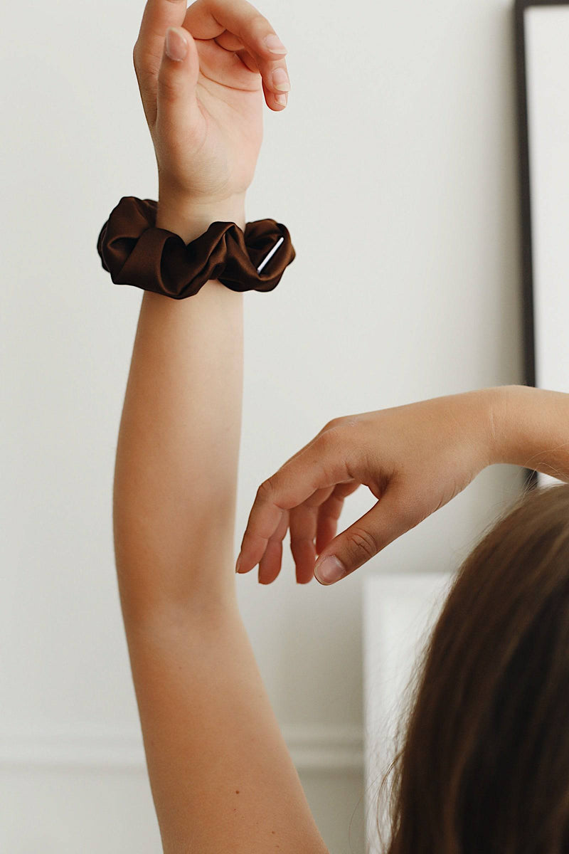 Siena Vida Espresso Silk Scrunchie - Classic - Home & Well 