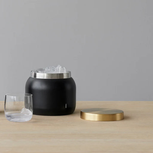Collar ice bucket | By Stelton - Home & Well 