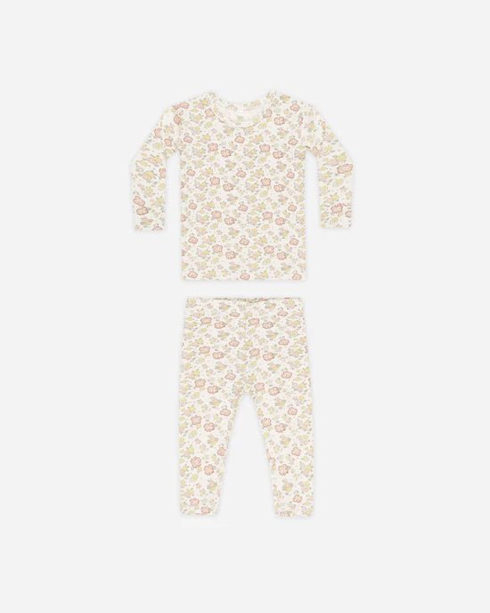 Bamboo Pajama Set Bloom | QUINCY MAE - Home & Well
