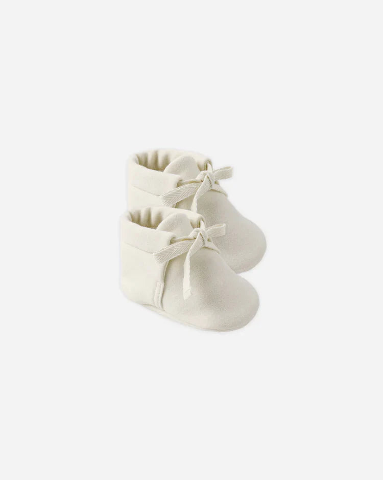 Baby Booties | Natural | Quincy Mea