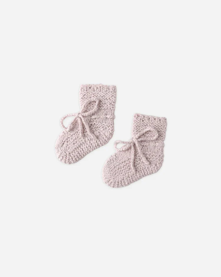 Knit Booties | Lilac | Quincy Mae