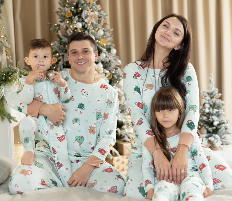 Bamoboo Long Sleeve Pajama Set & Coloring Book (Festive Cocoa Print)