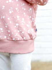 Early Grey - Pullover - Maren Floral - Home & Well 