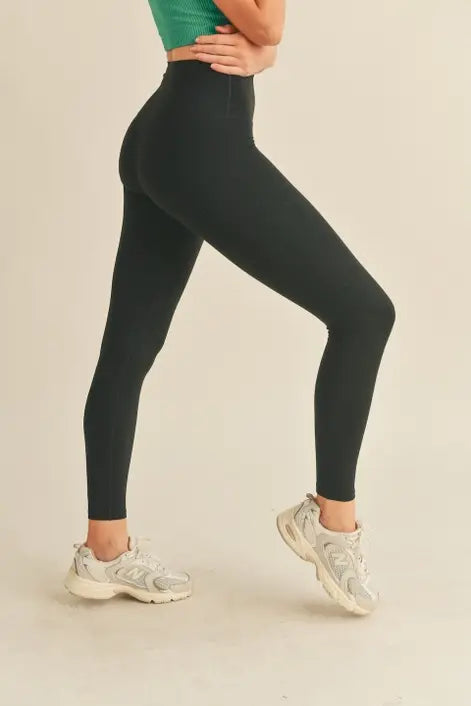 Black Aligned Performance High-Rise Leggings - Home & Well 