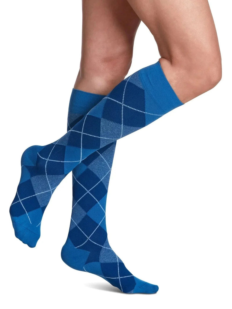 Sigvaris 830 Microfiber Pattern Compression Socks 20-30 mmHg Calf High for Female Closed Toe